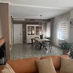 Casa Entremuseos 別荘 サモラ
