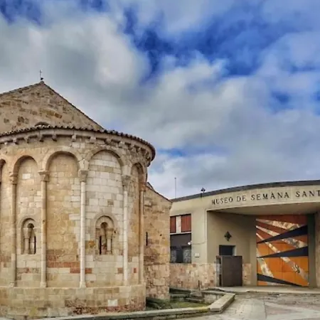 بيت للعطل Casa Entremuseos *