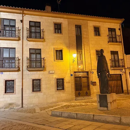 Casa Entremuseos بيت للعطل *